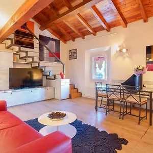  Apartment Rooftopbo Centro Storico Italy