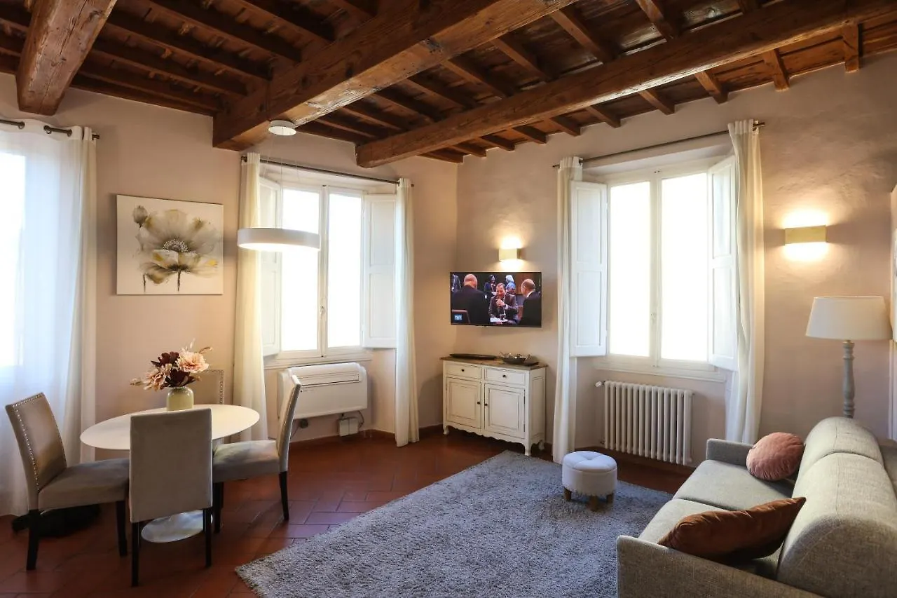 Santo Spirito - Elegante Appartamento In Pieno Centro 佛罗伦萨 意大利