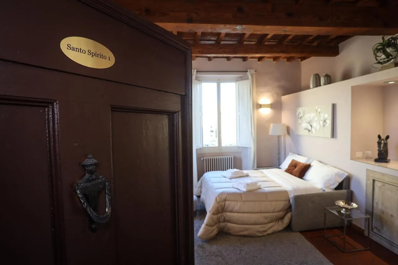Apartment Santo Spirito - Elegante Appartamento In Pieno Centro Florence Italy
