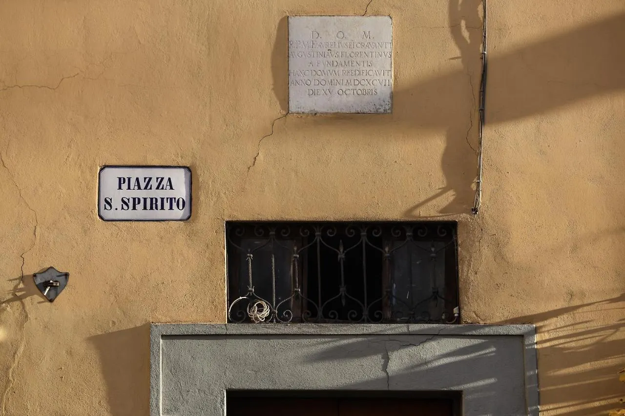 Santo Spirito - Elegante Appartamento In Pieno Centro Florence